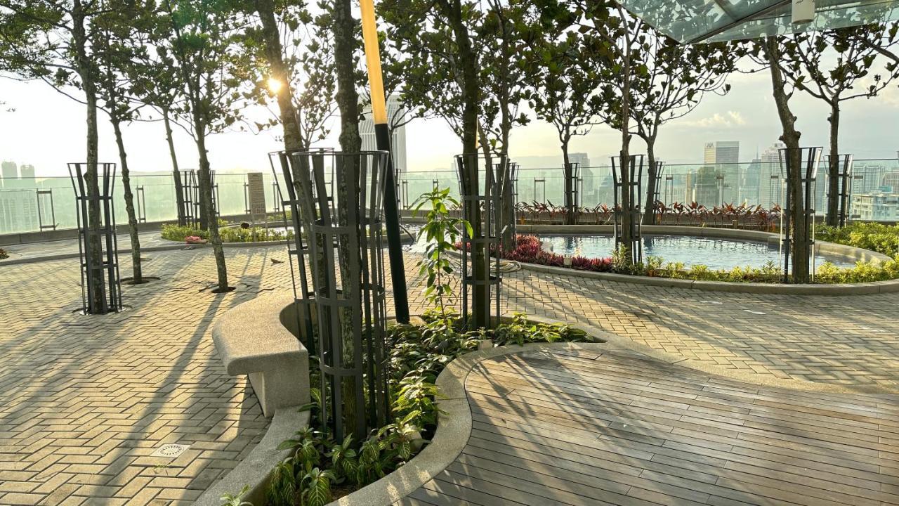 Extravagant Family-biz Nest @ Robertson 30f Pangsapuri